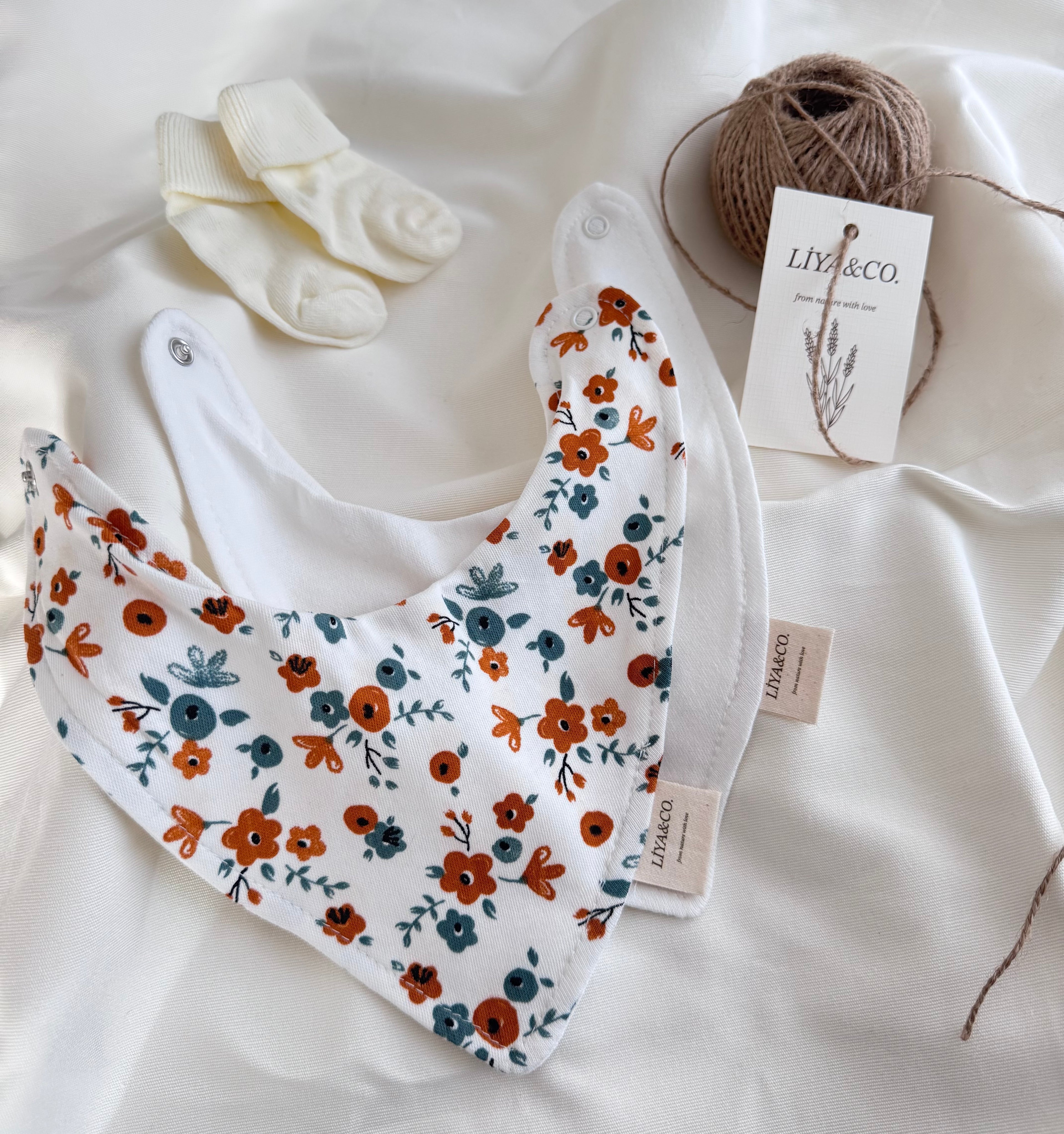 Liya&Co pamuk penye bebek önlüğü, desenli 2'li set, yumuşacık ve dayanıklı